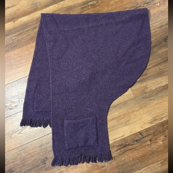 Weave of the Irish Shawl/Wrap - Picture 6 of 10